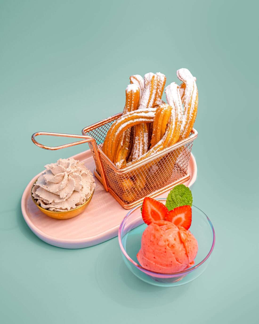Composition churros Ballanger avec une boule de glace